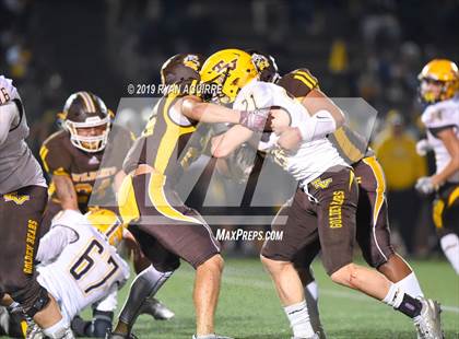 Thumbnail 2 in Temecula Valley @ El Camino (CIF SoCal D3-AA Regional Final) photogallery.