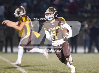 Thumbnail 3 in Temecula Valley @ El Camino (CIF SoCal D3-AA Regional Final) photogallery.