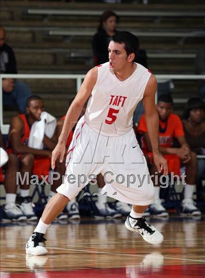 Thumbnail 3 in Taft vs. Fort Bend Bush (McDonald's Texas Invitational) photogallery.