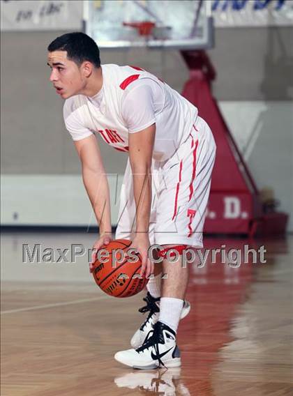 Thumbnail 1 in Taft vs. Fort Bend Bush (McDonald's Texas Invitational) photogallery.