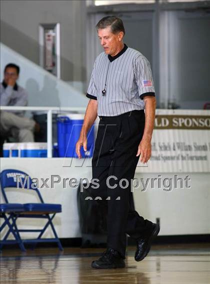 Thumbnail 3 in Taft vs. Fort Bend Bush (McDonald's Texas Invitational) photogallery.
