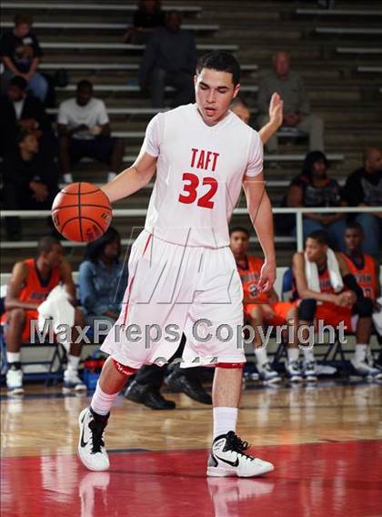Thumbnail 2 in Taft vs. Fort Bend Bush (McDonald's Texas Invitational) photogallery.