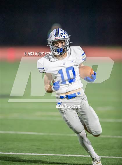 Thumbnail 2 in Rancho Bernardo @ Poway (CIF-SDS Division II Quarterfinal) photogallery.