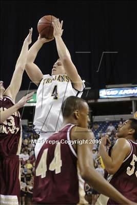 Thumbnail 2 in Golden Valley vs Oak Ridge (D2 Sec. Final) #3 photogallery.
