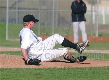 Thumbnail 3 in Drake vs. Bishop O'Dowd (Adam Westcott Tournament) photogallery.