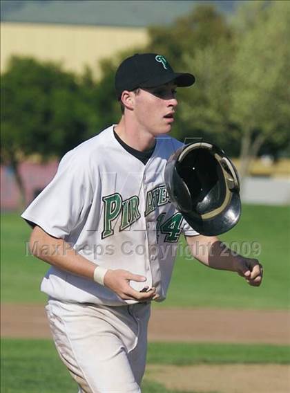 Thumbnail 2 in Drake vs. Bishop O'Dowd (Adam Westcott Tournament) photogallery.