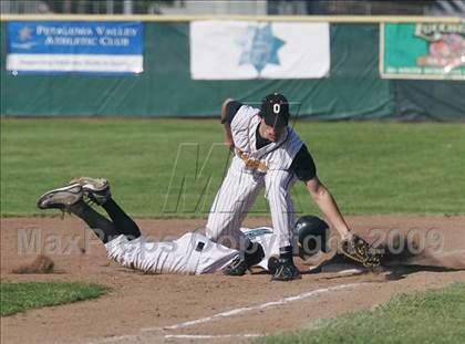 Thumbnail 2 in Drake vs. Bishop O'Dowd (Adam Westcott Tournament) photogallery.