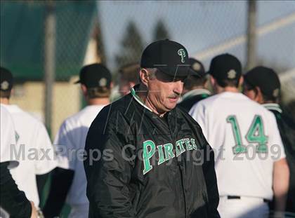 Thumbnail 2 in Drake vs. Bishop O'Dowd (Adam Westcott Tournament) photogallery.