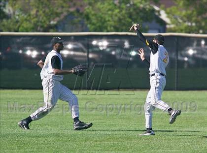 Thumbnail 2 in Drake vs. Bishop O'Dowd (Adam Westcott Tournament) photogallery.