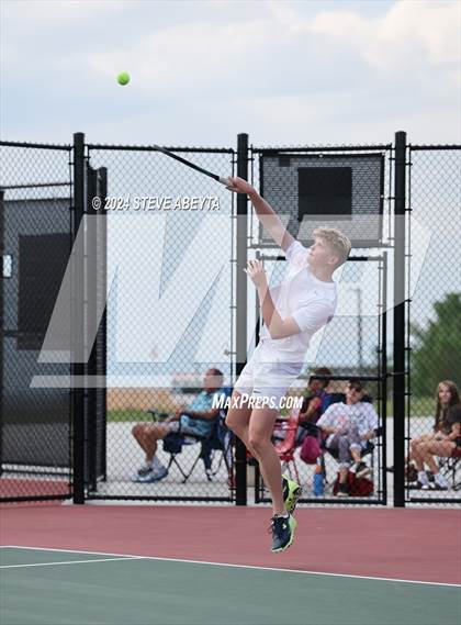 Thumbnail 2 in Chaparral @ Regis Jesuit photogallery.