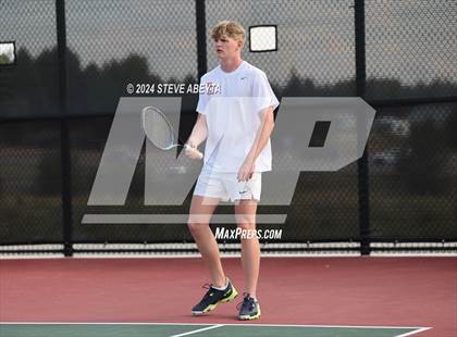 Thumbnail 2 in Chaparral @ Regis Jesuit photogallery.