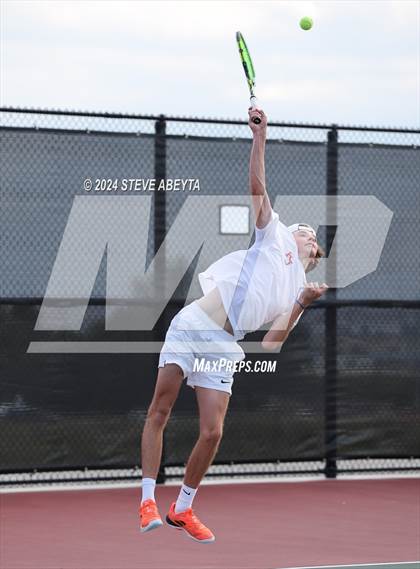 Thumbnail 2 in Chaparral @ Regis Jesuit photogallery.