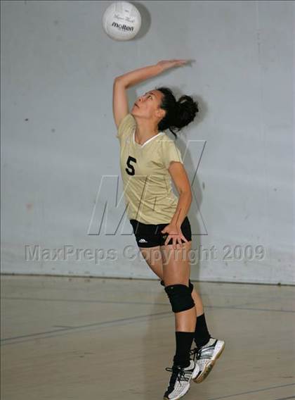Thumbnail 1 in Chavez vs Modesto Christian (Edison Viking Classic) photogallery.