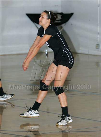 Thumbnail 3 in Chavez vs Modesto Christian (Edison Viking Classic) photogallery.