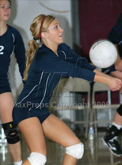 Thumbnail 1 in Chavez vs Modesto Christian (Edison Viking Classic) photogallery.