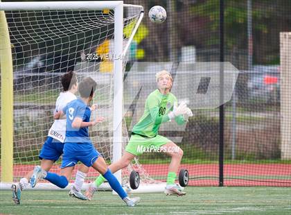 Thumbnail 1 in Tamalpais vs. Benicia (CIF NCS Division 3 Round 1) photogallery.