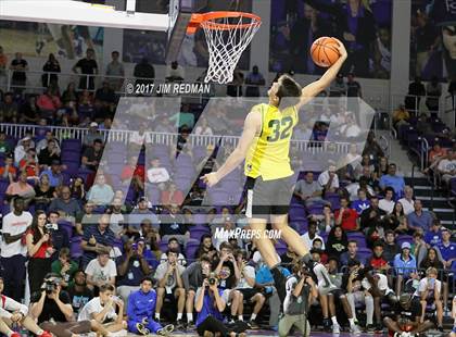 Thumbnail 3 in Slam Dunk Competition (City of Palms Classic) photogallery.