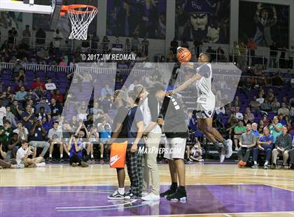 Thumbnail 2 in Slam Dunk Competition (City of Palms Classic) photogallery.