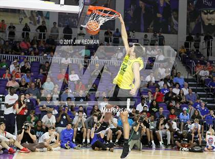 Thumbnail 2 in Slam Dunk Competition (City of Palms Classic) photogallery.