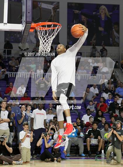 Thumbnail 3 in Slam Dunk Competition (City of Palms Classic) photogallery.