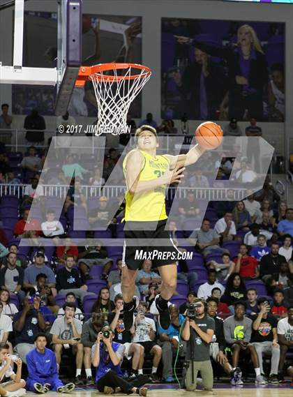 Thumbnail 1 in Slam Dunk Competition (City of Palms Classic) photogallery.