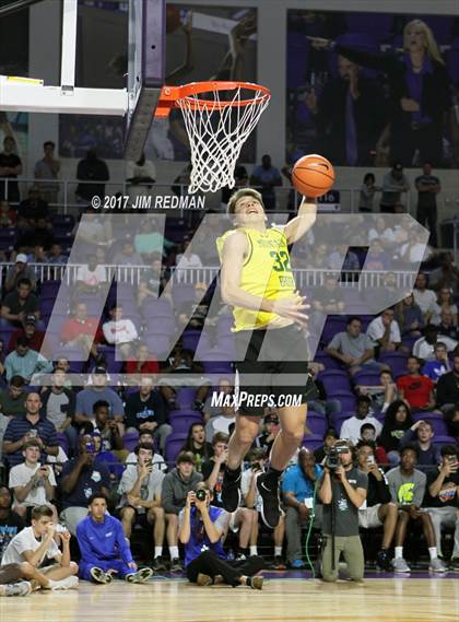 Thumbnail 3 in Slam Dunk Competition (City of Palms Classic) photogallery.