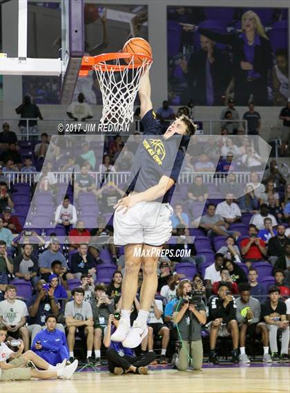 Thumbnail 2 in Slam Dunk Competition (City of Palms Classic) photogallery.