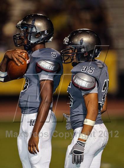 Thumbnail 1 in Nimitz @ Lamar photogallery.