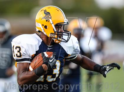 Thumbnail 2 in Nimitz @ Lamar photogallery.