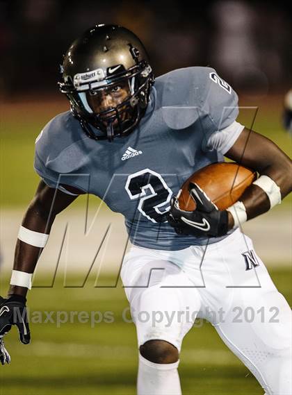 Thumbnail 2 in Nimitz @ Lamar photogallery.