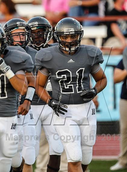 Thumbnail 3 in Nimitz @ Lamar photogallery.