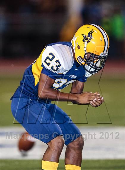 Thumbnail 1 in Nimitz @ Lamar photogallery.