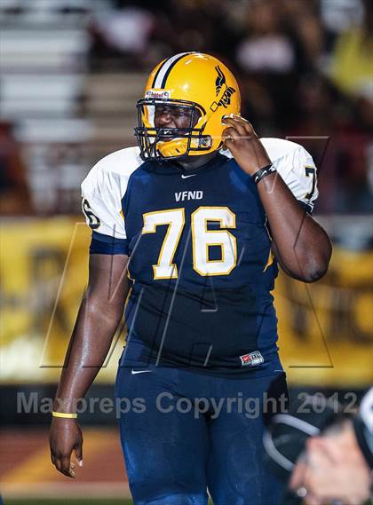 Thumbnail 2 in Nimitz @ Lamar photogallery.