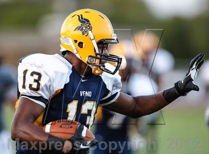 Thumbnail 3 in Nimitz @ Lamar photogallery.