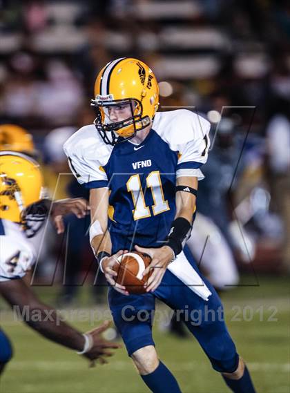 Thumbnail 3 in Nimitz @ Lamar photogallery.