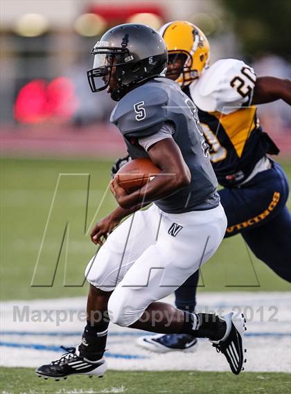 Thumbnail 1 in Nimitz @ Lamar photogallery.