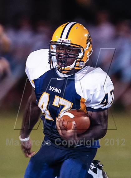 Thumbnail 2 in Nimitz @ Lamar photogallery.