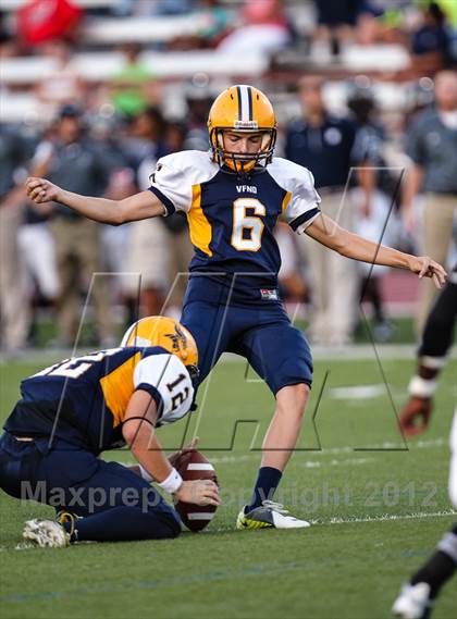 Thumbnail 1 in Nimitz @ Lamar photogallery.