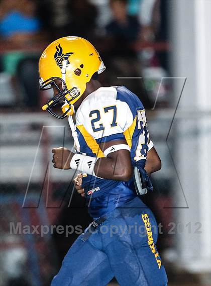 Thumbnail 2 in Nimitz @ Lamar photogallery.