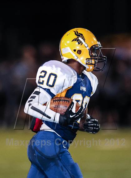 Thumbnail 2 in Nimitz @ Lamar photogallery.