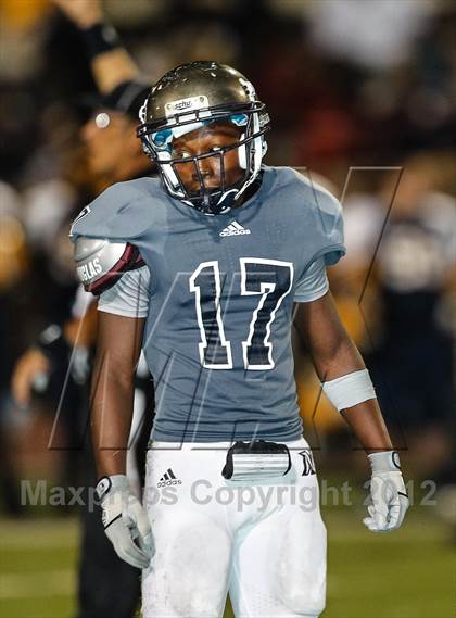 Thumbnail 2 in Nimitz @ Lamar photogallery.
