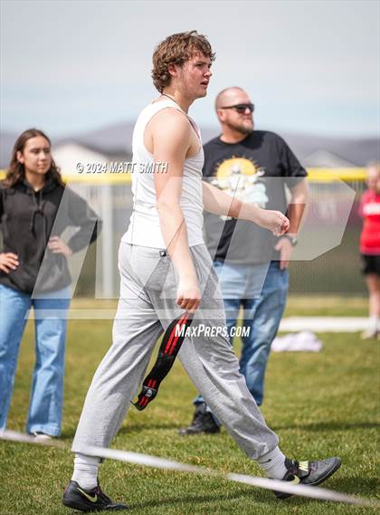 Thumbnail 1 in Airshow Invitational (Shot Put) photogallery.