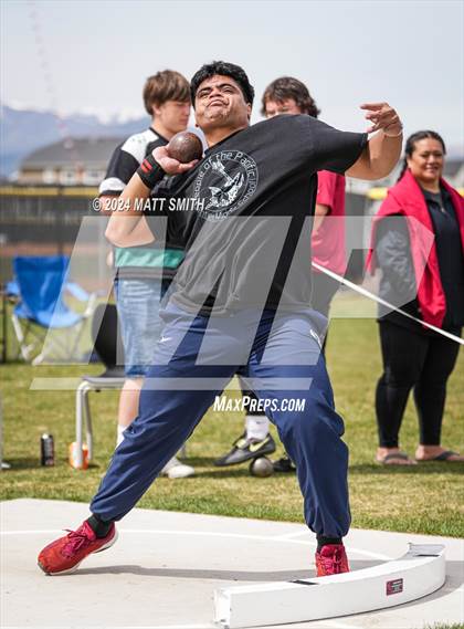 Thumbnail 3 in Airshow Invitational (Shot Put) photogallery.