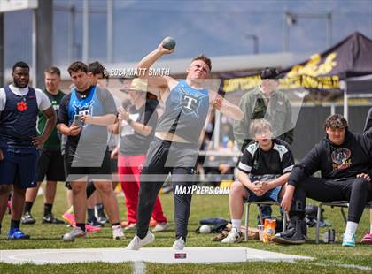 Thumbnail 1 in Airshow Invitational (Shot Put) photogallery.