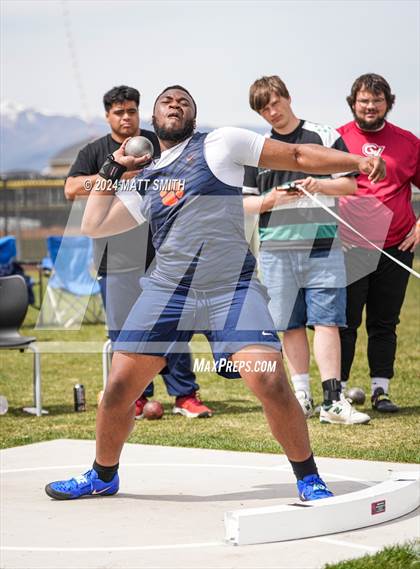Thumbnail 2 in Airshow Invitational (Shot Put) photogallery.
