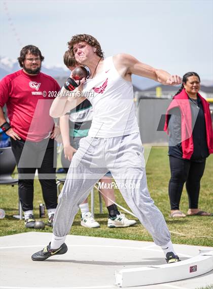 Thumbnail 2 in Airshow Invitational (Shot Put) photogallery.