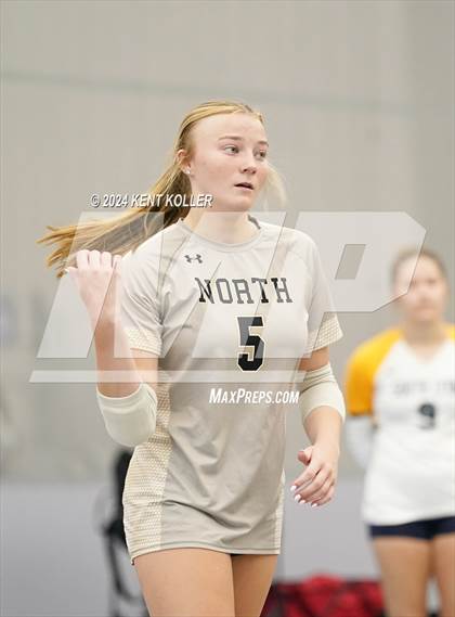 Thumbnail 3 in L'Anse Creuse North vs. Anchor Bay (Motor City Power Series) photogallery.