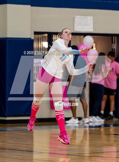 Thumbnail 3 in JV: Shorecrest Prep @ Out-of-Door Academy photogallery.