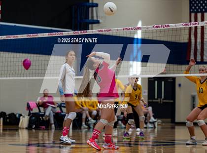 Thumbnail 1 in JV: Shorecrest Prep @ Out-of-Door Academy photogallery.
