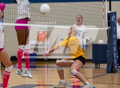 Thumbnail 1 in JV: Shorecrest Prep @ Out-of-Door Academy photogallery.
